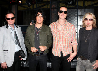 Stone Temple Pilots Release a New Song Titled “Roll Me Under”