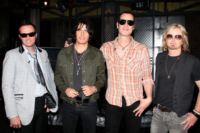 Stone Temple Pilots Release a New Song Titled “Roll Me Under”