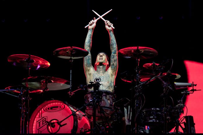 Blink 182 Are Back in the Studio Working on New Music!