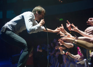 Suede, The Pretenders to Co-Headline a Benefit Show for Mutual Crew Member