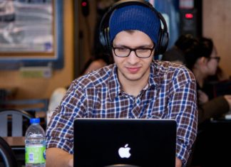 8 Calm and Motivational Albums to Study to