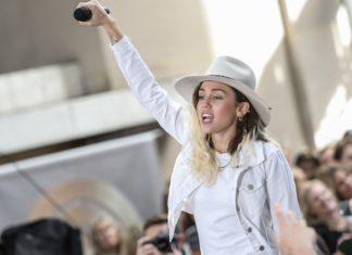 Miley Cyrus Teases New Collaboration With Mark Ronson