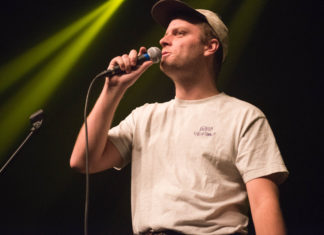 Hear Mac DeMarco’s Cover of “The Christmas Song”