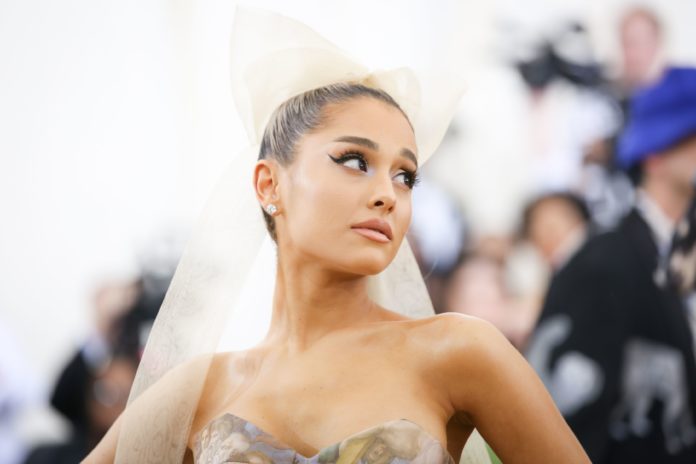 Ariana Grande to Headline Lollapalooza 2019
