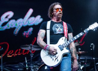 Jesse Hughes of Eagles Of Death Metal Covers Mary J. Blige’s “Family Affair”