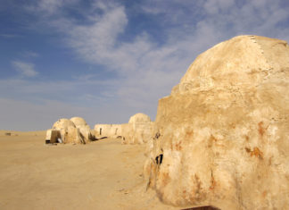 “Star Wars” Fans Should Add “Les Dunes Electroniques” to Their Festival Diaries