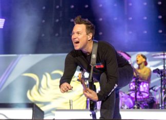 Mark Hoppus Presents the Ultimate Blink-182 Best Songs Bracket