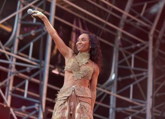 TLC’s Chilli Proposes a Tour with Spice Girls
