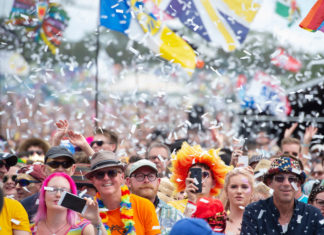 Glastonbury 2020 Might Increase its Capacity to 210,000 Festival Goers
