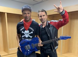 Muse’s Matt Bellamy Gifts Tom Morello a Custom Built Guitar