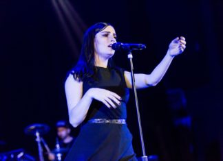 Banks Shares New Single “Look What You’re Doing to Me”