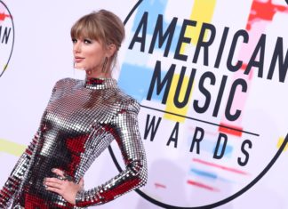 Taylor Swift’s Fans Get Private Listening Party and Here’s What They Say About it