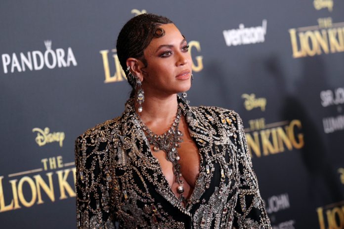 Beyoncé to Perform at NFL’s Christmas Game Halftime Show
