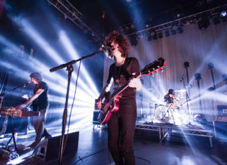 Temples’ “Hot Motion” is an Inconclusive Album