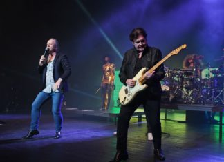 Simple Minds Celebrating Their 40th-Anniversary By Going on Tour