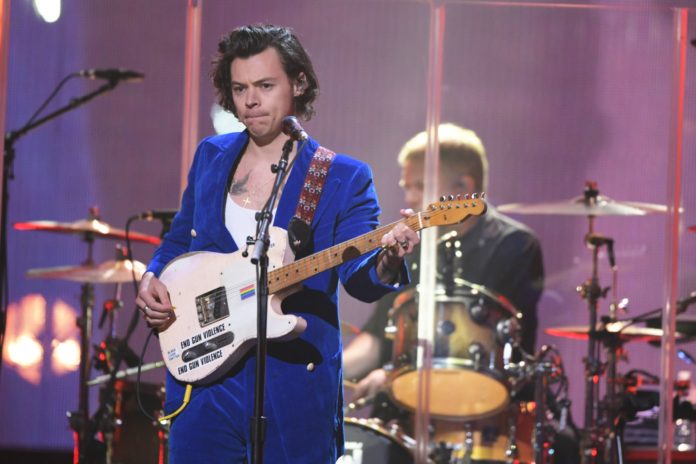 Watch Harry Styles Cover Lizzo’s Hit Single “Juice”