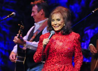 Loretta Lynn Announces New Album Featuring  Carrie Underwood, Tanya Tucker, and More