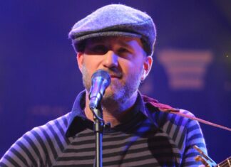 Gary Jules Shares 20th Anniversary Version of “Mad World”