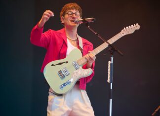 Glass Animals Announce New Album “I Love You So F***ing Much”